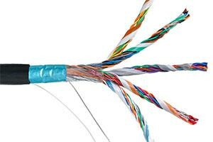 Кабель связи витая пара F/UTP, кат.5E 100х2х24AWG solid, LDPE, 305м, черный | LC3-C5E100-339 | ITK