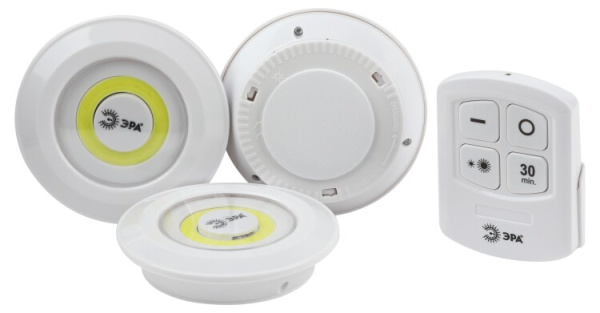 Фонарь светодиодный подсветка SB-511 пушлайт, 6Вт, COB, 3хAAA, белый, 3 шт/кор, ИК пульт | Б0052315 | ЭРА